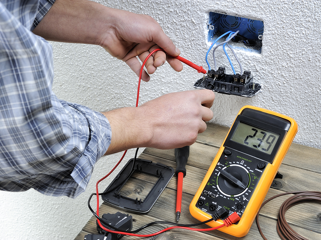 Elements Of An Emergency Electrician | Myrtle Beach, SC